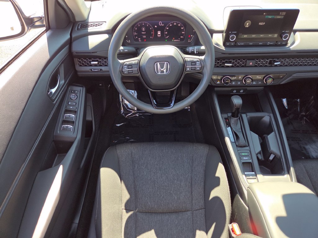 Certified 2024 Honda Accord EX image 28