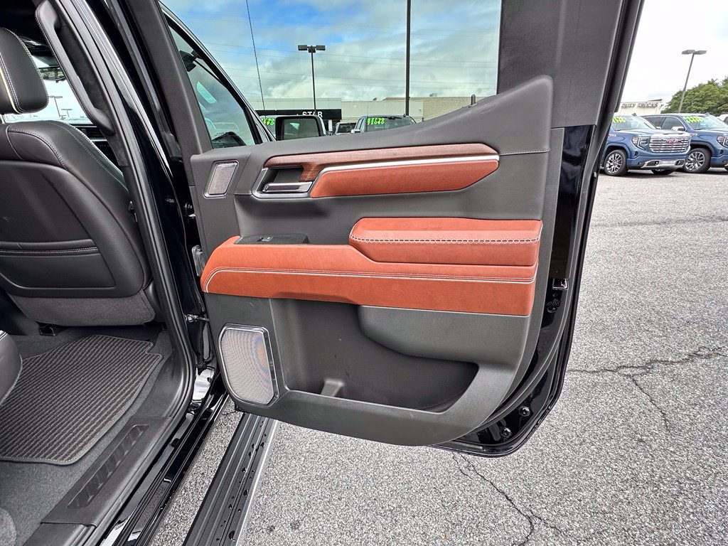 Used 2024 GMC Sierra 1500 Denali Ultimate AWD/4WD image 18