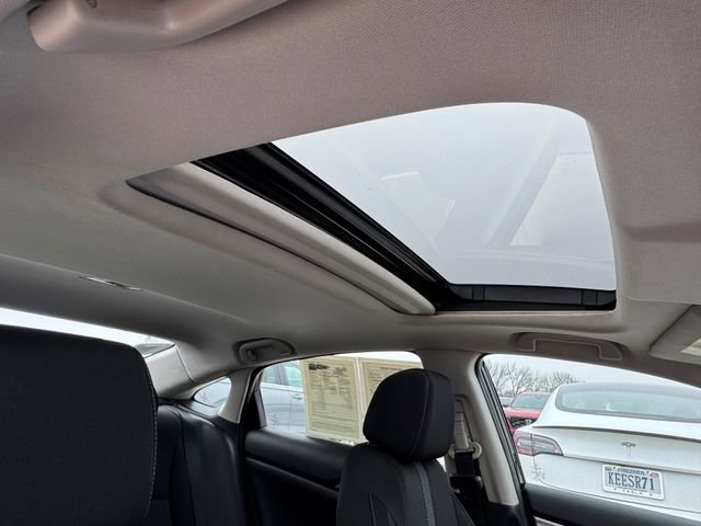 Used 2018 Honda Civic EX image 7