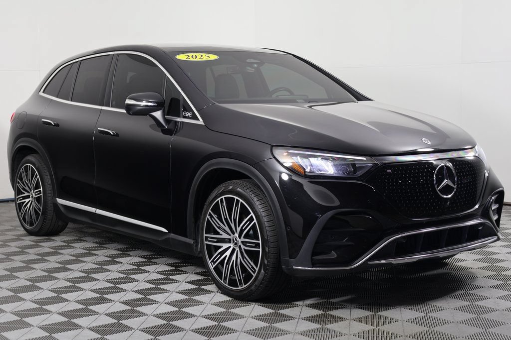 Used 2025 Mercedes-Benz EQE 350+ 4MATIC SUV w/ AMG Line Exterior Package image 3