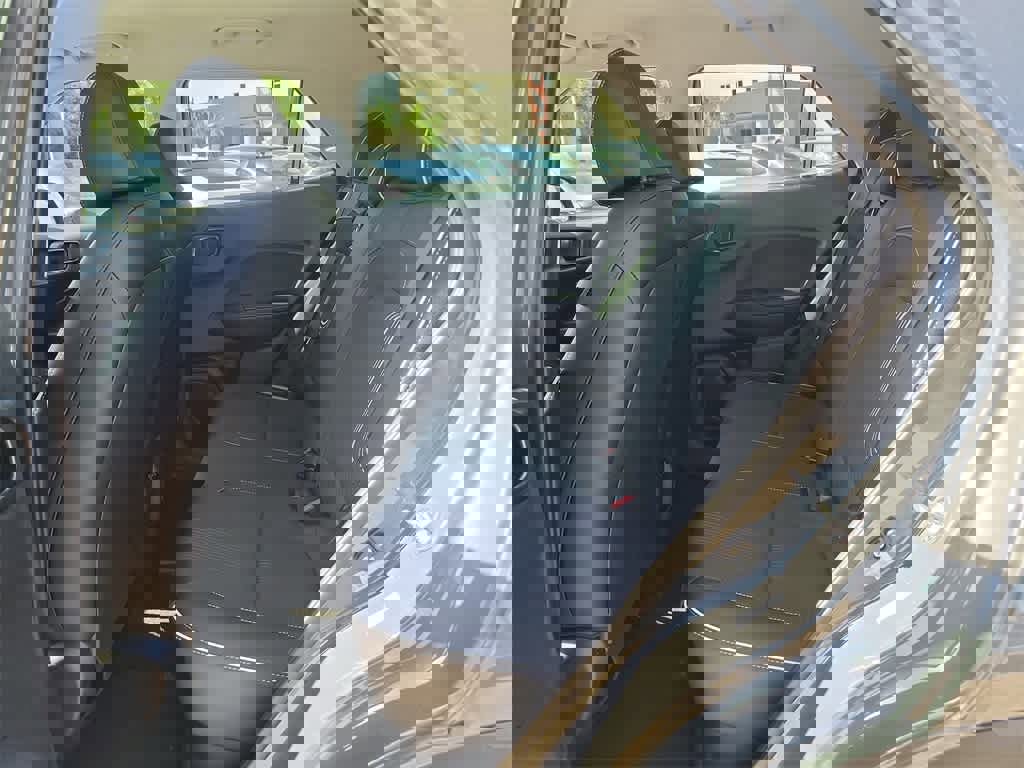 New 2025 Hyundai Venue Limited image 8