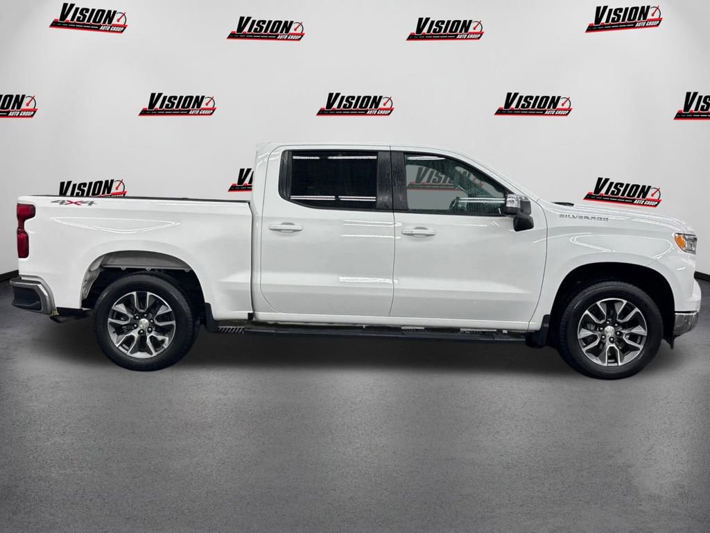 Used 2023 Chevrolet Silverado 1500 LT image 4