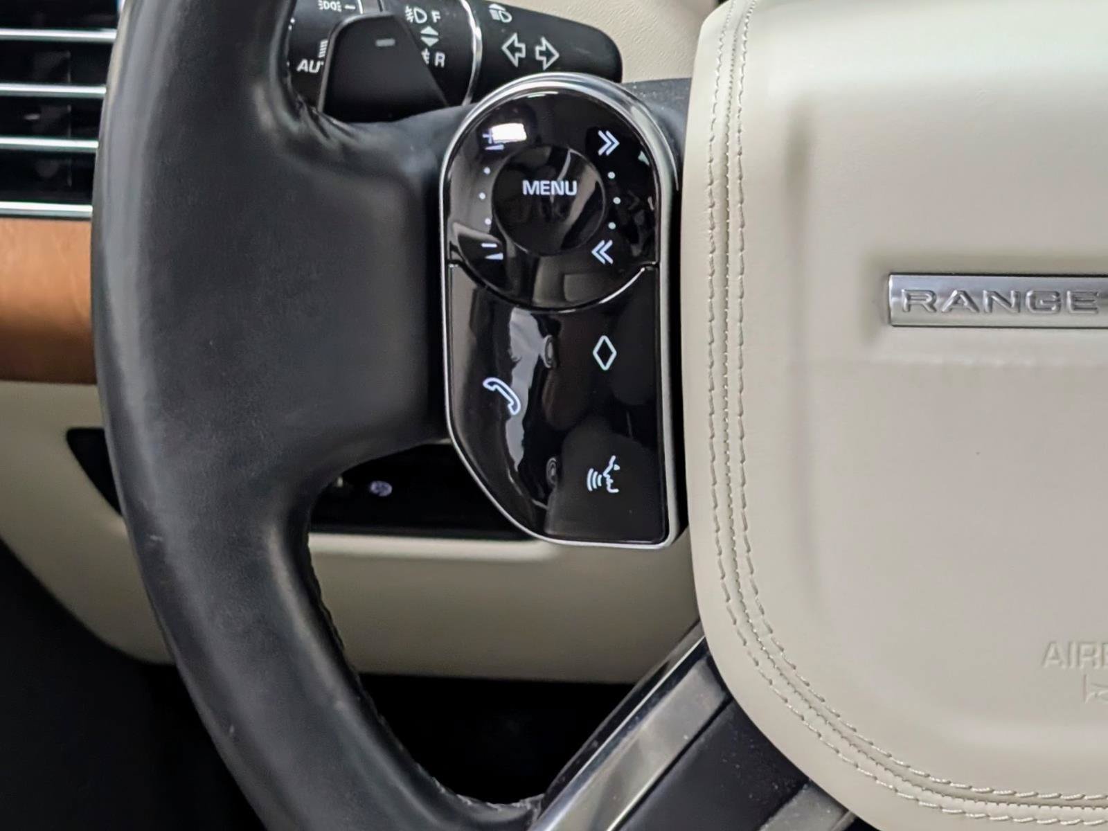 Used 2020 Land Rover Range Rover HSE AWD/4WD image 32