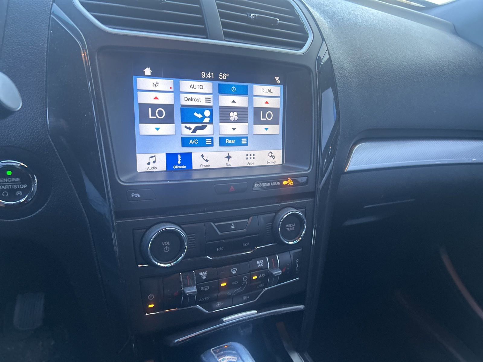 Used 2017 Ford Explorer XLT w/ Equipment Group 202A image 27