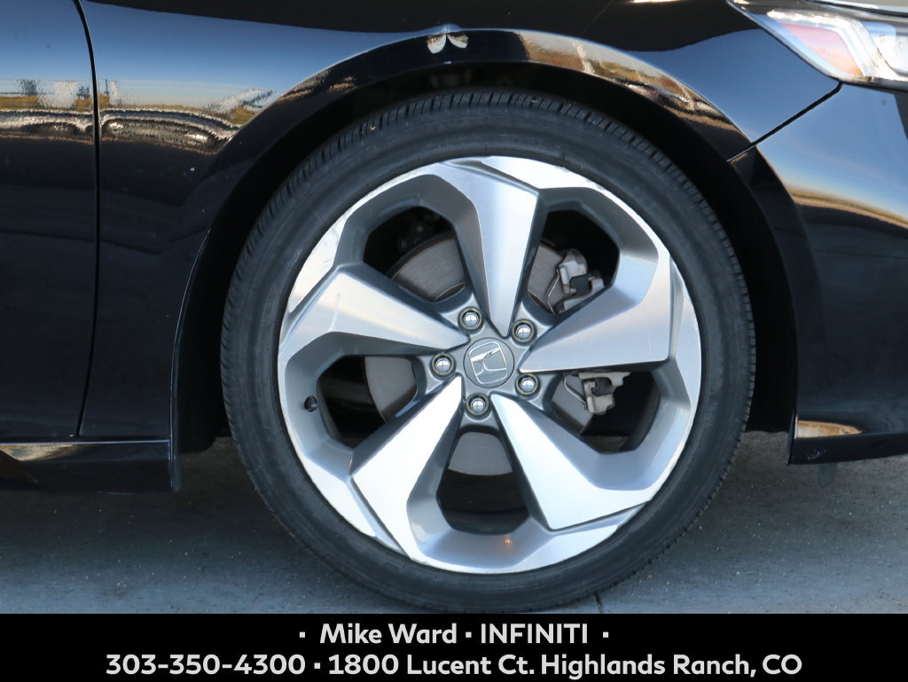 Used 2019 Honda Accord Touring image 3
