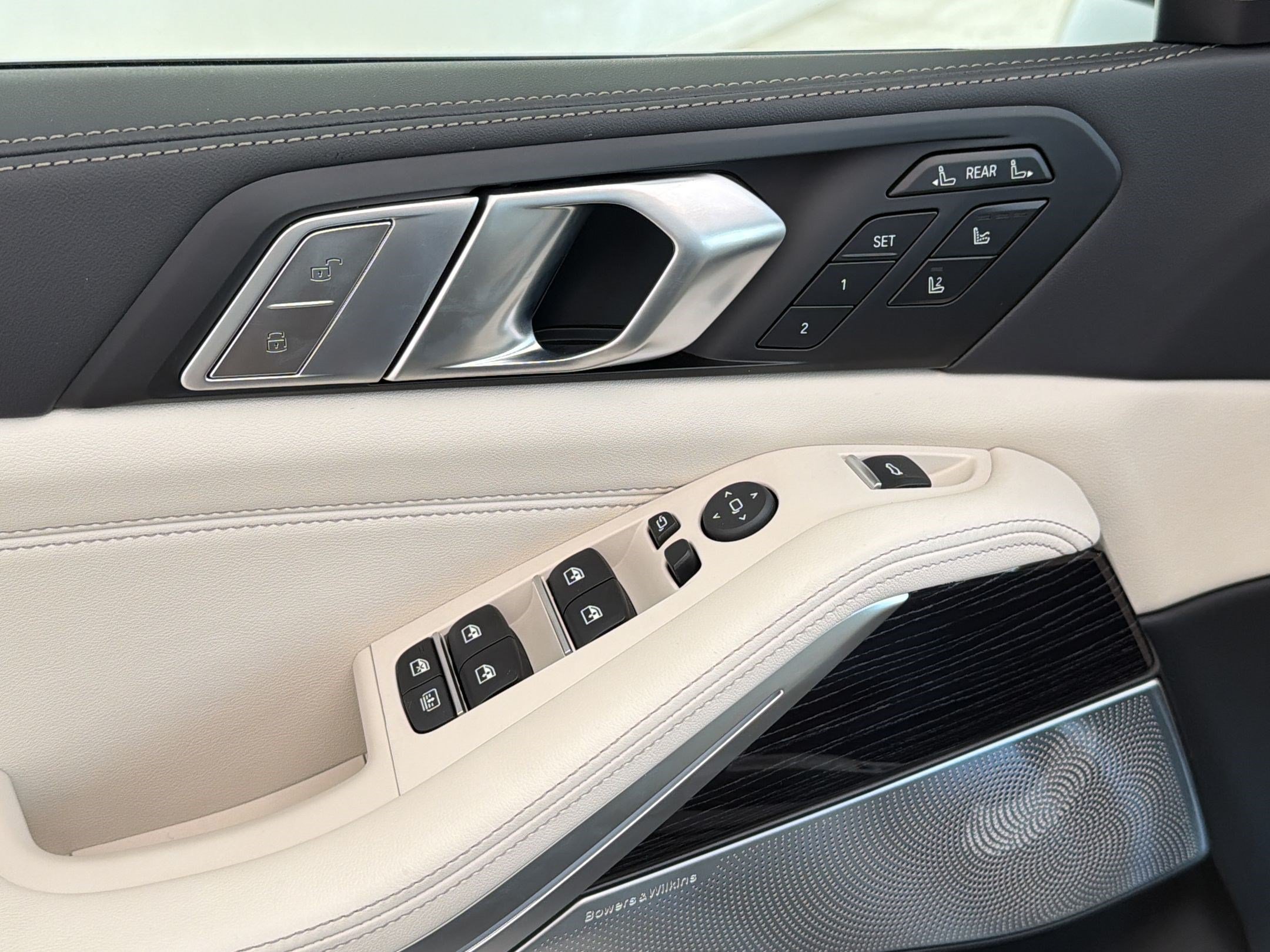 New 2027 BMW X7 M60i AWD/4WD image 22
