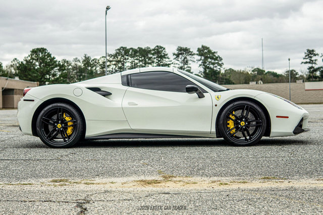 Used 2017 Ferrari 488 Spider RWD image 18