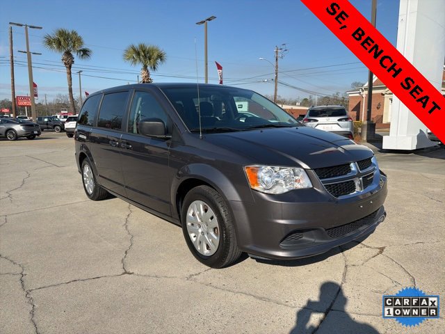 Used 2018 Dodge Grand Caravan SE w/ UConnect Hands-Free Group image 3