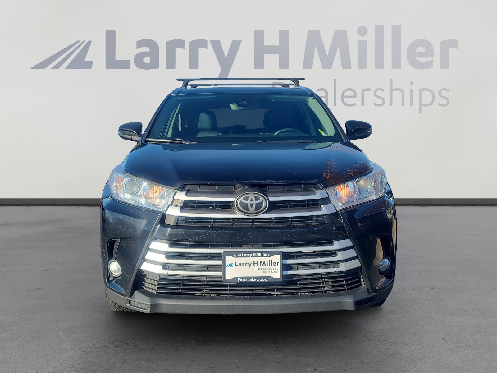 Used 2018 Toyota Highlander XLE image 8