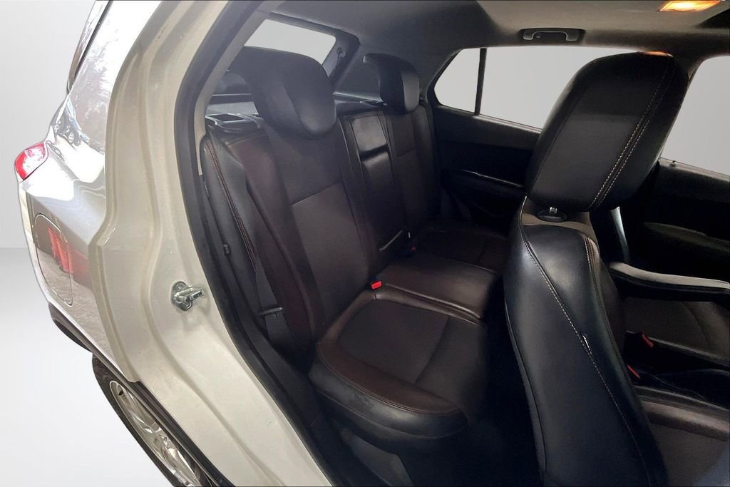 Used 2015 Chevrolet Trax LT w/ LT Sun and Sound Package image 23