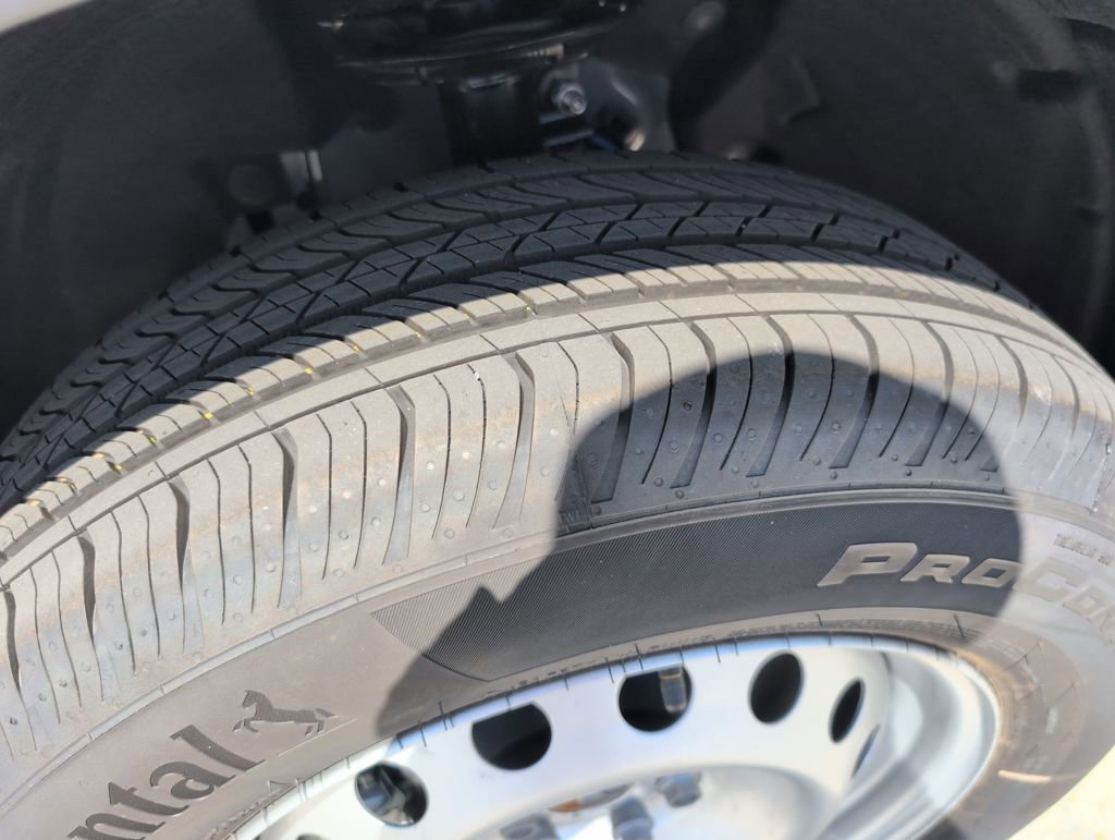 New 2026 Ford Maverick XL image 18