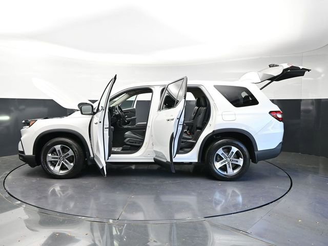 Used 2024 Honda Pilot EX-L image 43