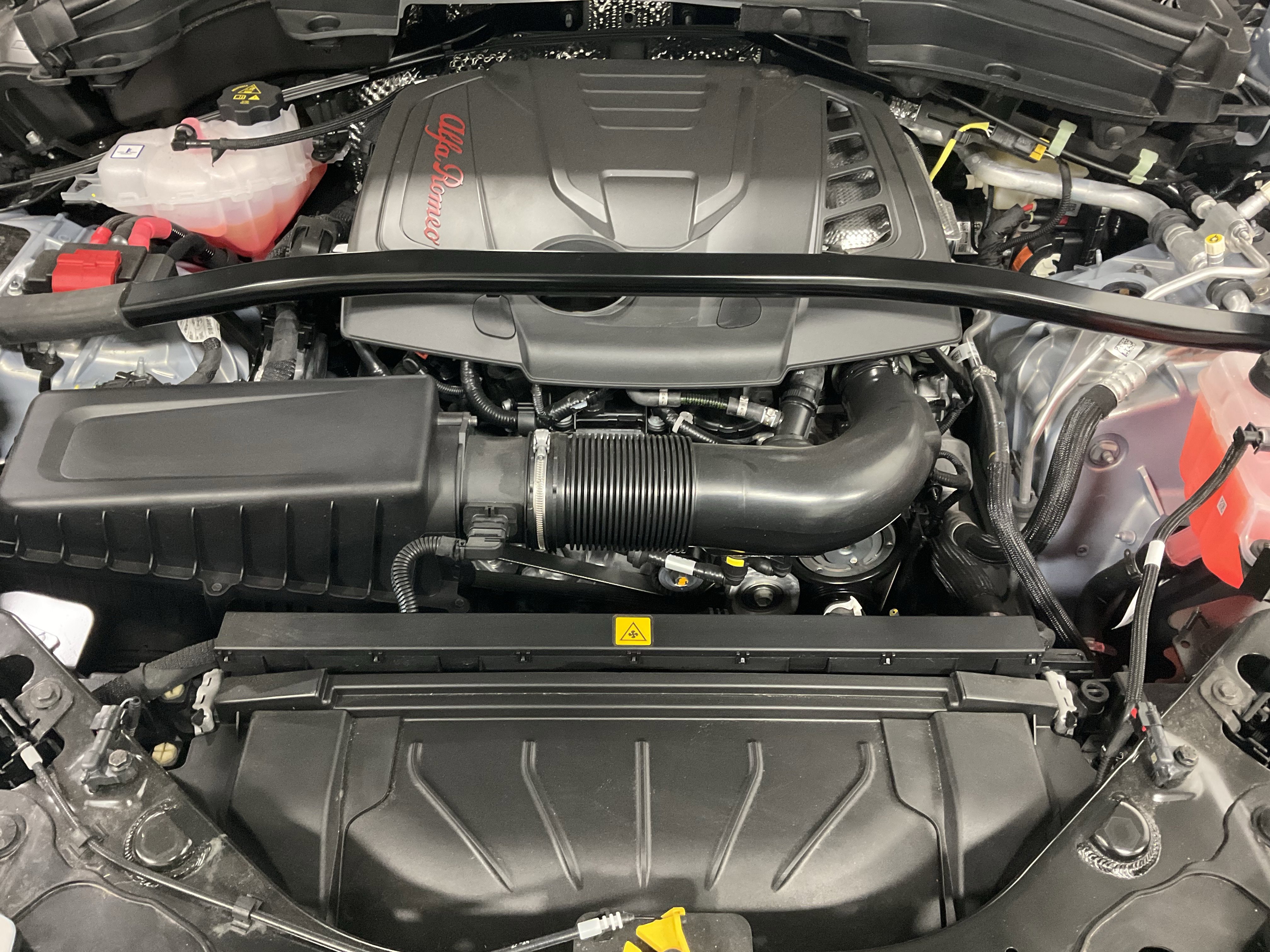 New 2025 Alfa Romeo Stelvio Sprint w/ Veloce Package image 20