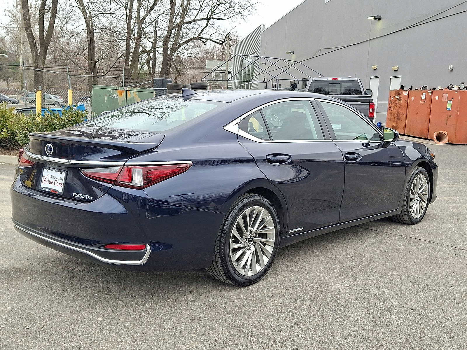 Used 2022 Lexus ES 300h w/ Luxury Package image 25
