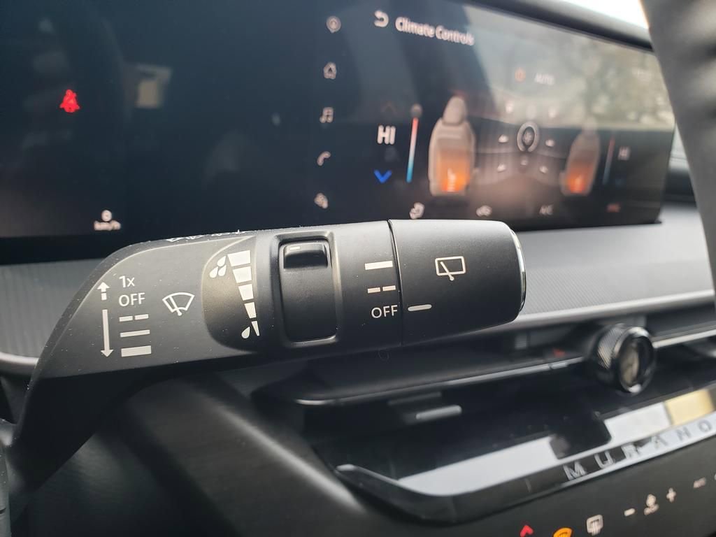 Certified 2025 Nissan Murano SV AWD/4WD image 38
