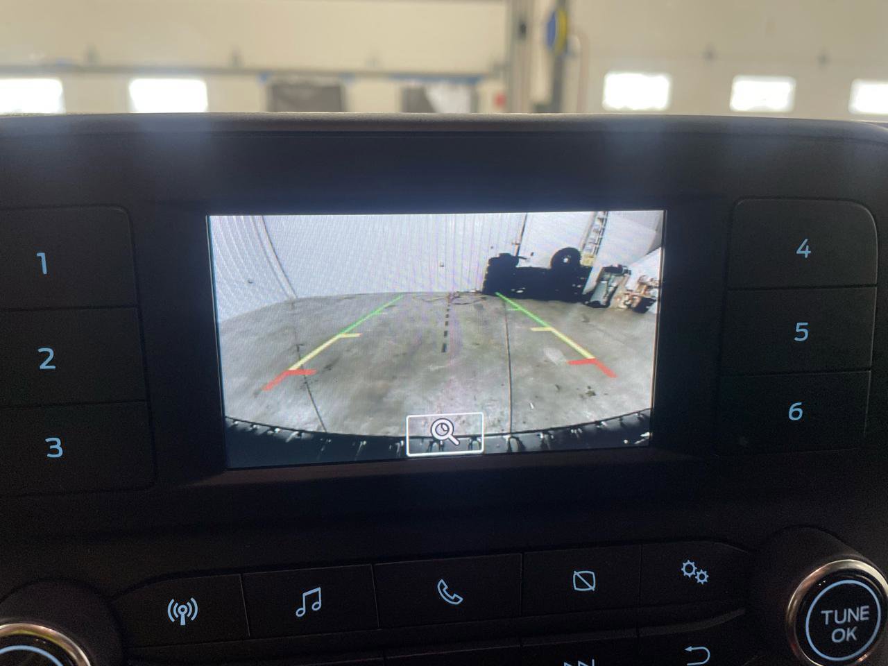 Used 2024 Ford Transit 250 XL w/ Exterior Upgrade Package image 6