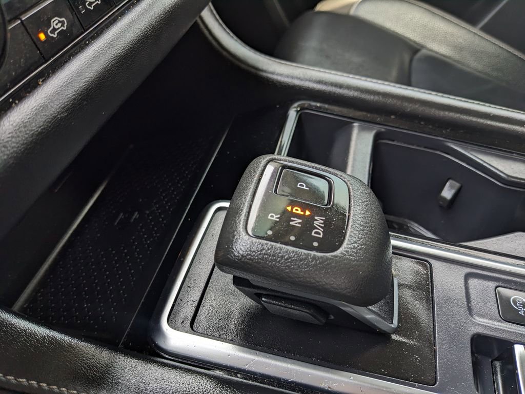 Used 2024 Nissan Pathfinder SL w/ SL Premium Package FWD image 29