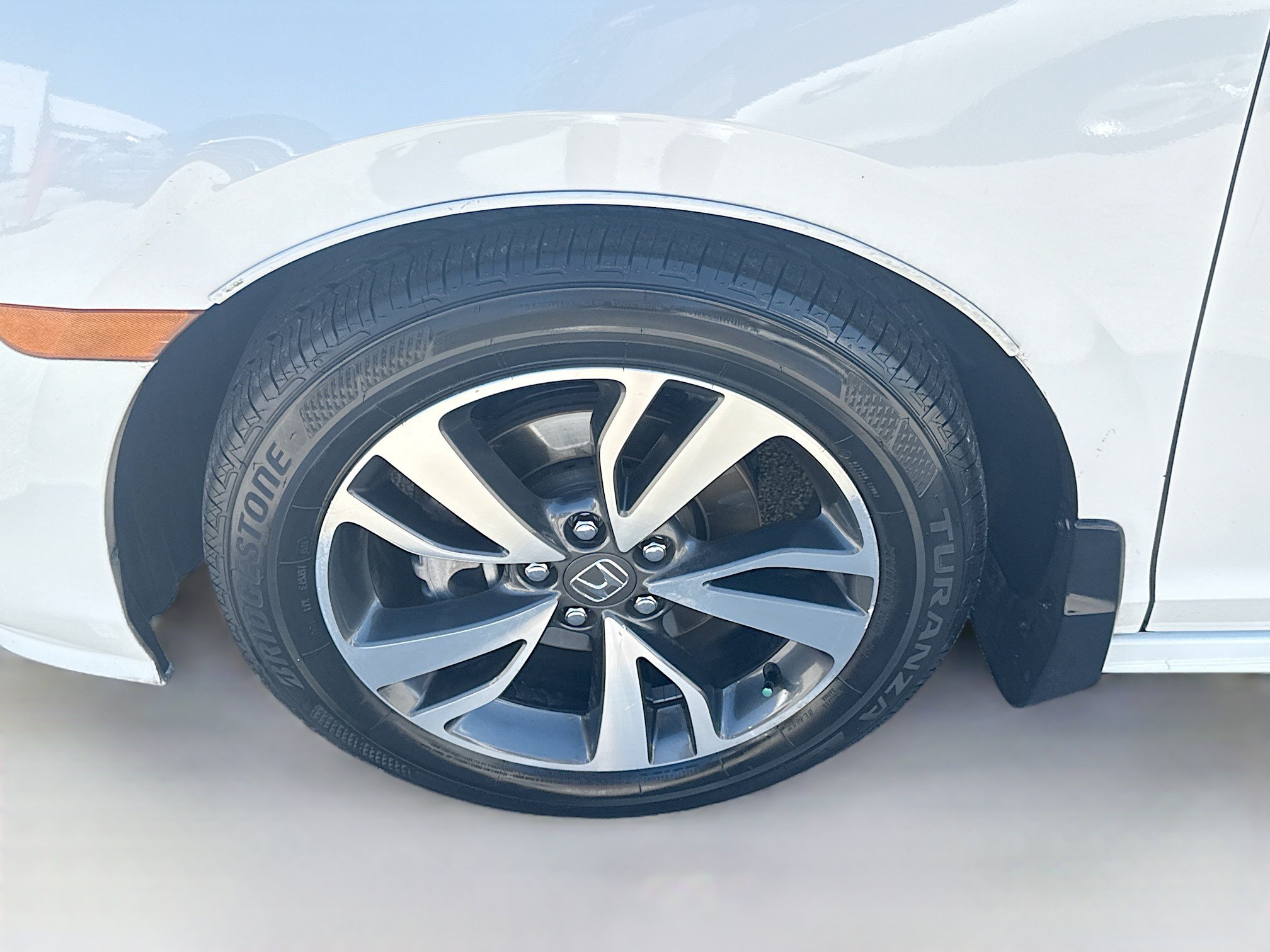 Used 2024 Honda Odyssey Touring image 35