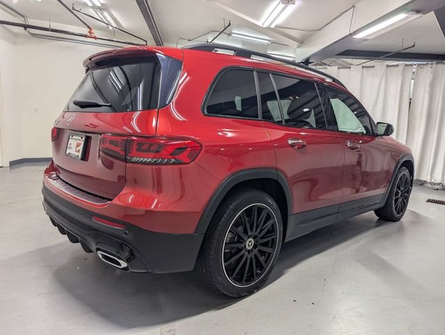 Used 2021 Mercedes-Benz GLB 250 image 3