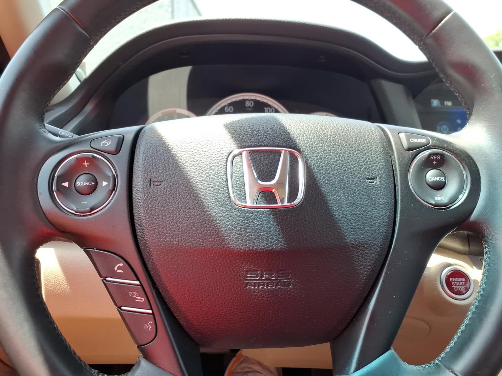 Used 2015 Honda Accord EX-L image 22