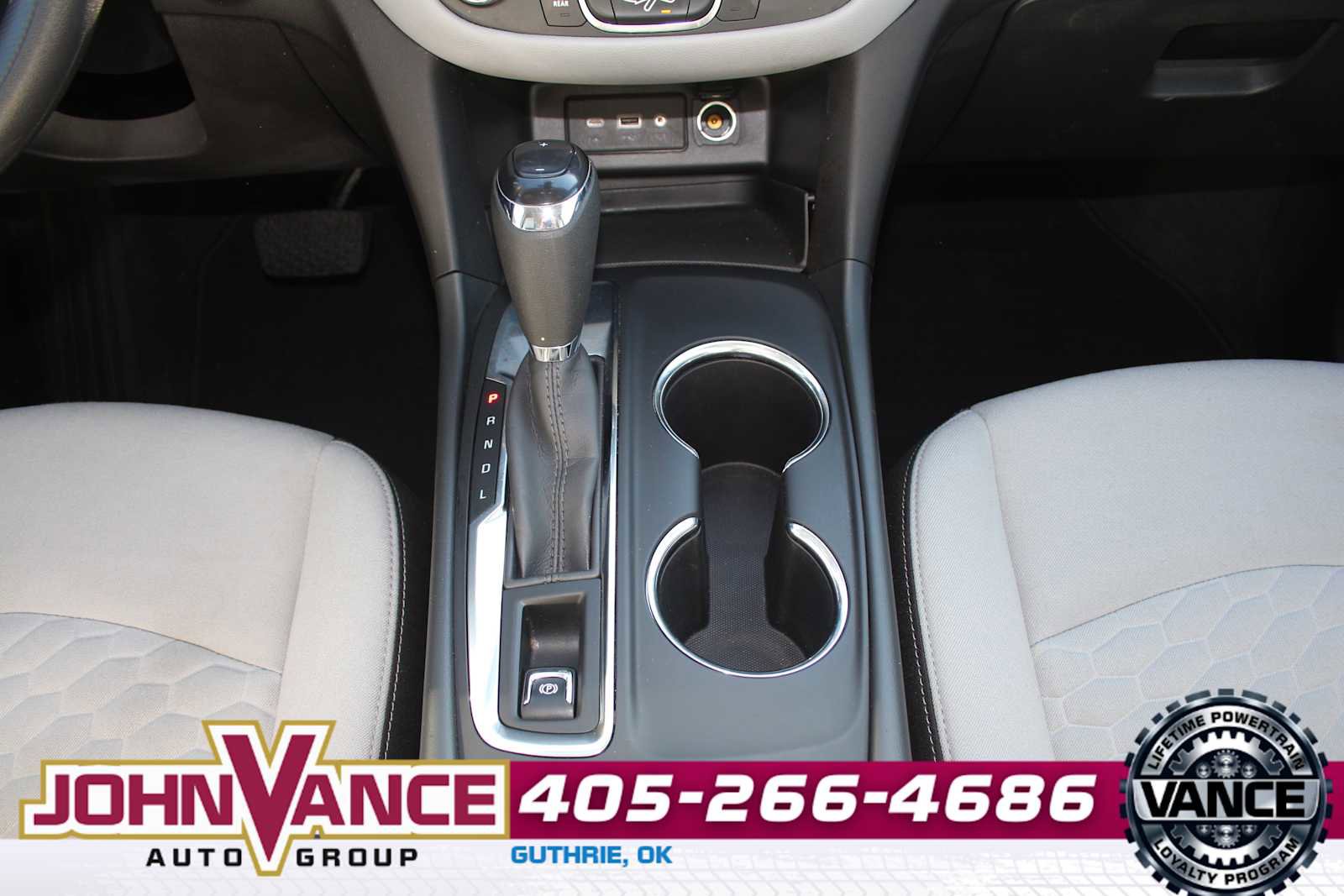 Used 2020 Chevrolet Equinox LS image 27