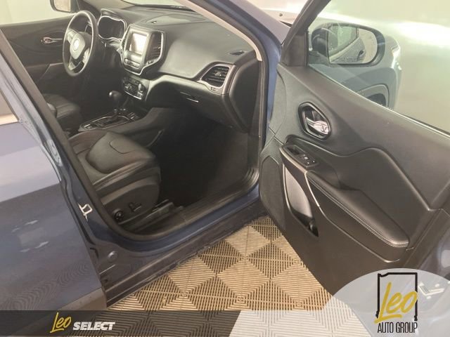 Used 2021 Jeep Cherokee Latitude Lux AWD/4WD image 18