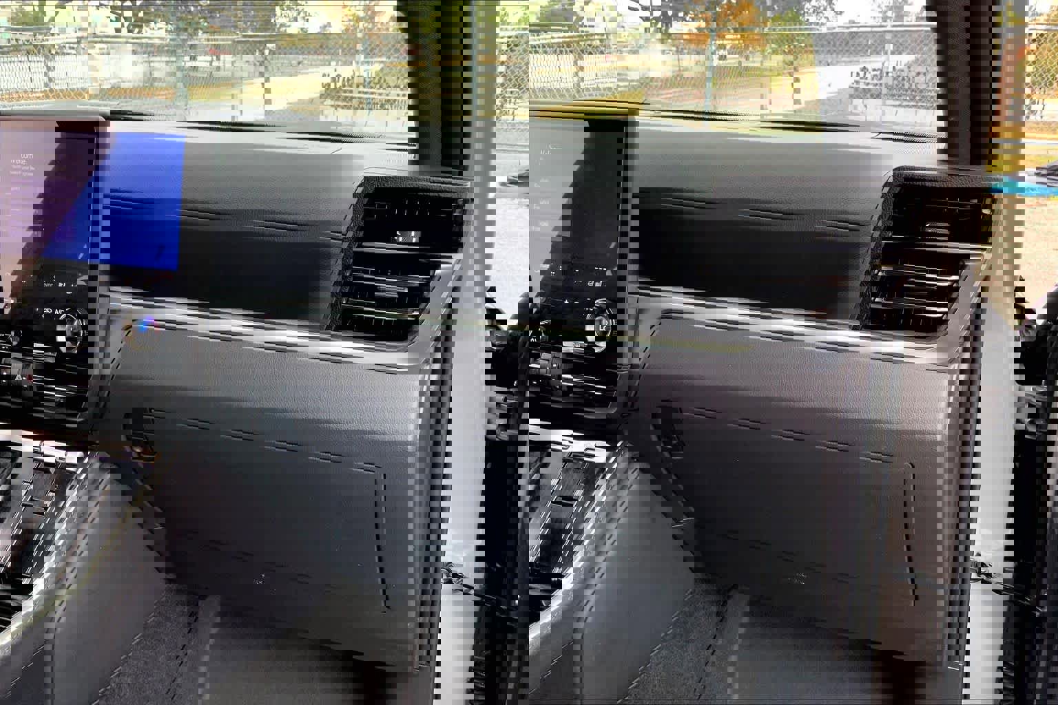 Used 2025 Lexus GX 550 image 17