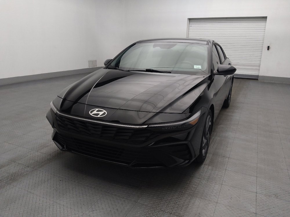 Used 2025 Hyundai Elantra Sport FWD image 15