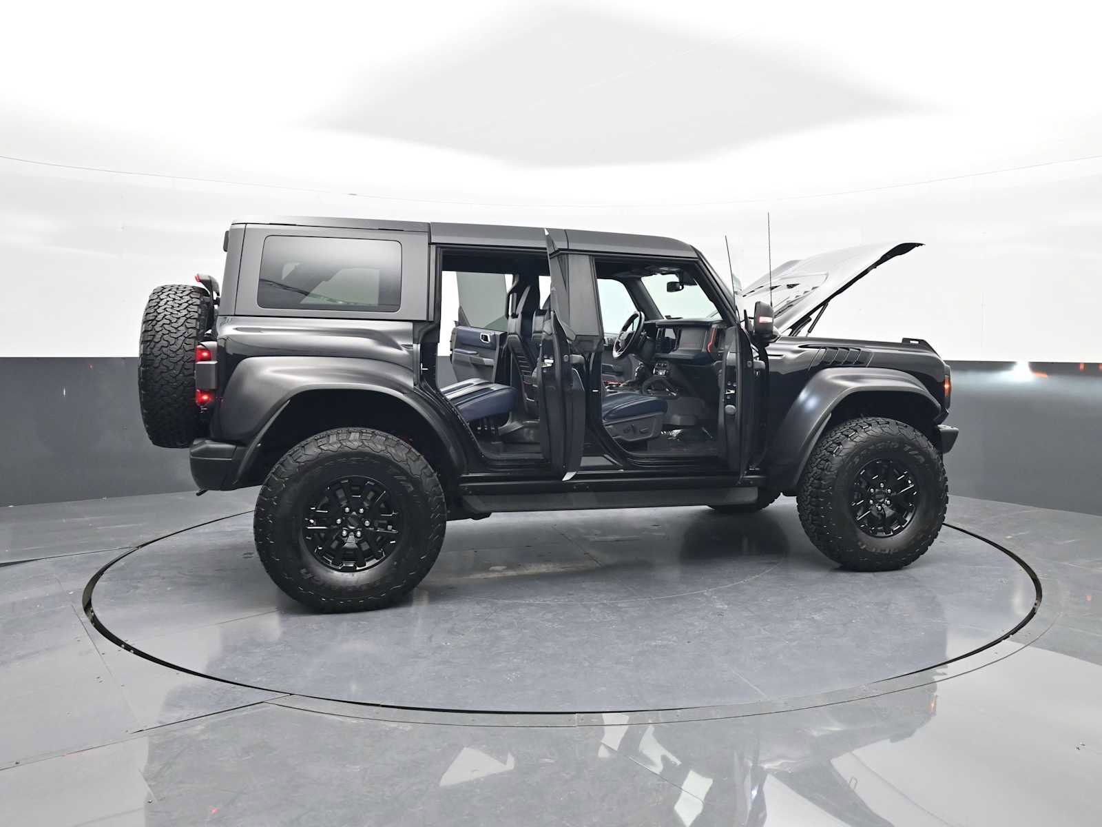 Used 2022 Ford Bronco Raptor image 45