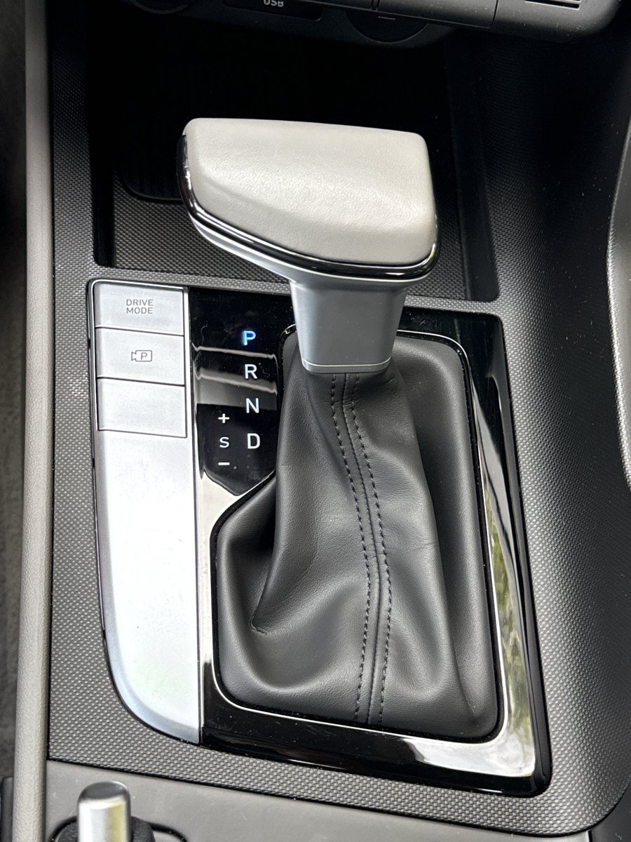 Certified 2026 Hyundai Elantra Sport FWD image 26