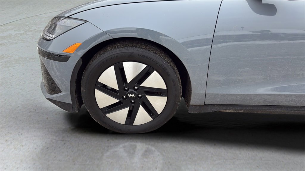 Certified 2023 Hyundai Ioniq 6 SE w/ Cargo Package image 9