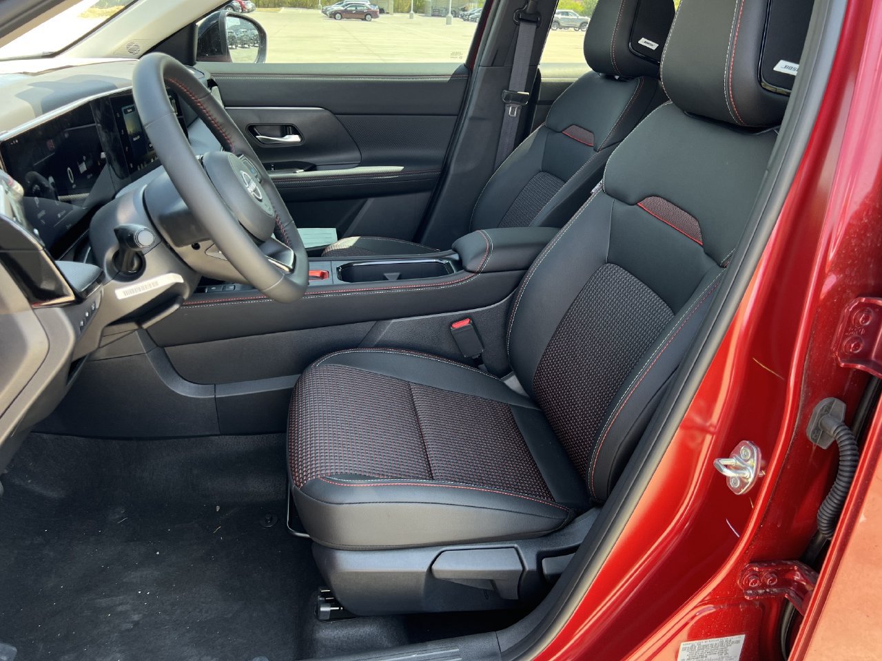 New 2027 Nissan Kicks SR FWD image 8