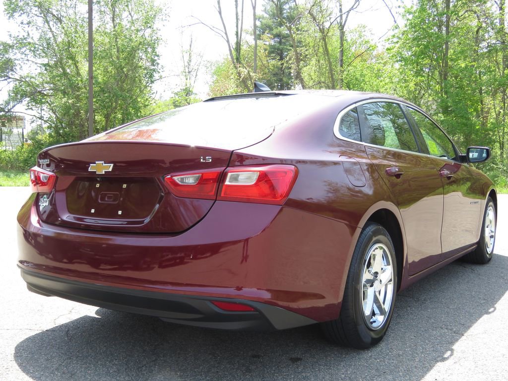 Used 2016 Chevrolet Malibu LS FWD image 5
