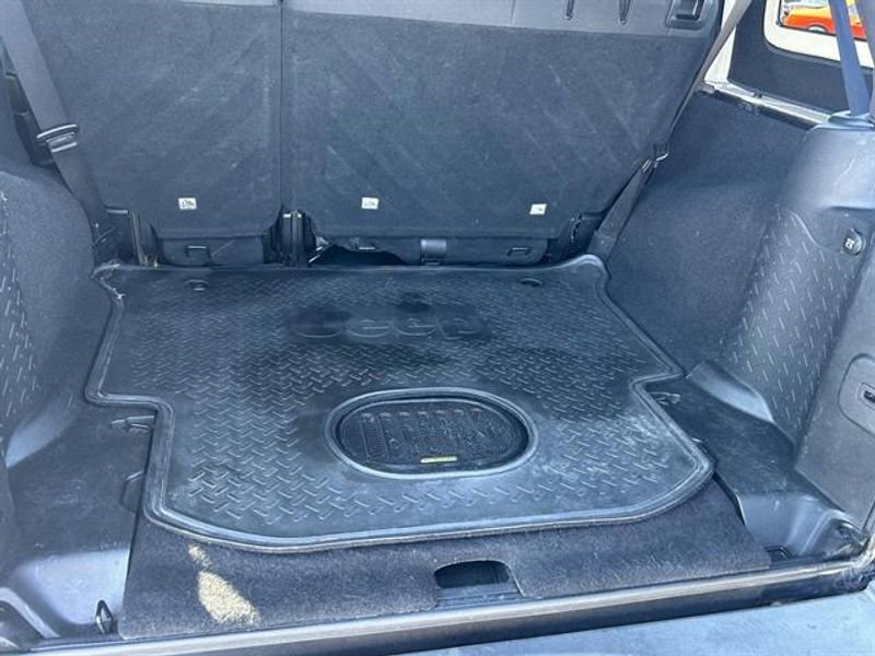 Used 2017 Jeep Wrangler Unlimited Sport w/ Quick Order Package 24S image 9