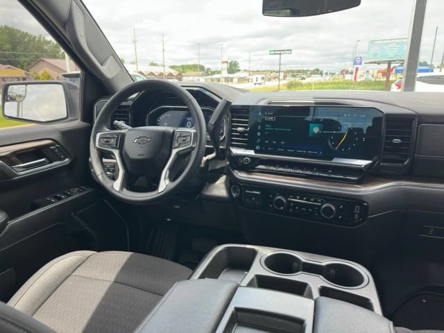 Used 2024 Chevrolet Silverado 1500 RST w/ Protection Package AWD/4WD image 13