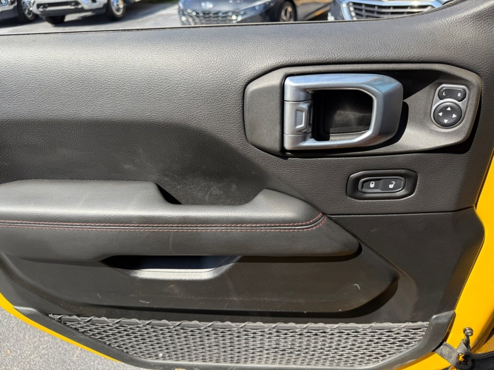 Used 2021 Jeep Wrangler Unlimited Rubicon w/ Dual Top Group image 34