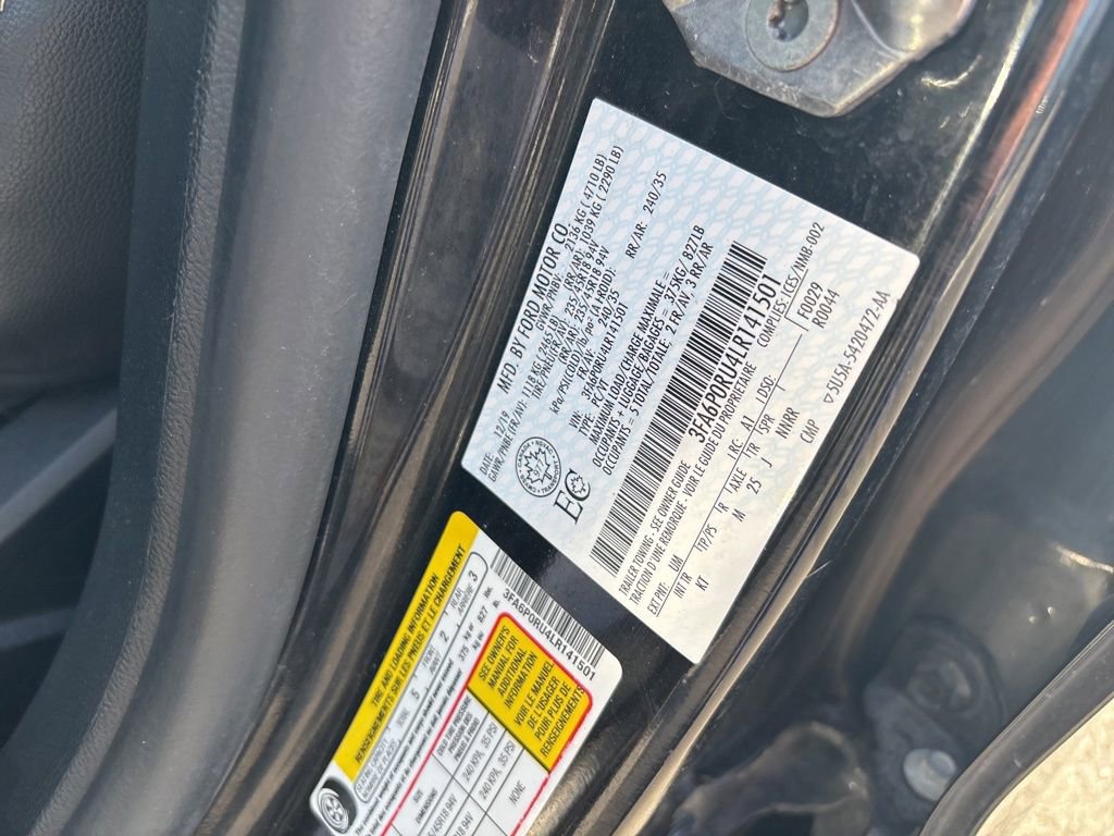 Used 2020 Ford Fusion Titanium FWD image 18