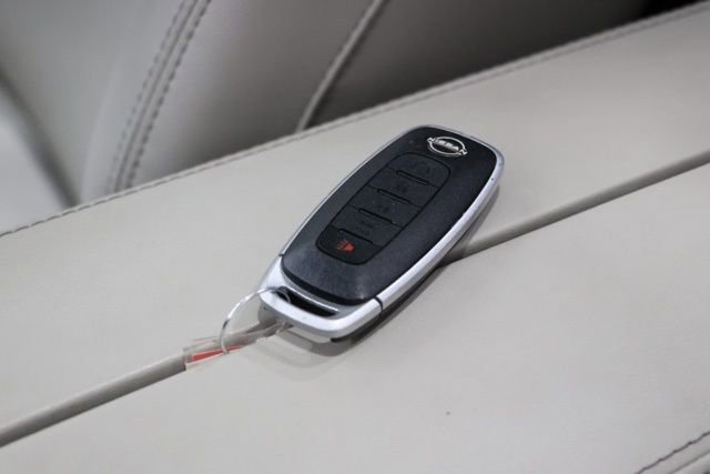 Used 2023 Nissan Rogue SL w/ SL Premium Package image 37