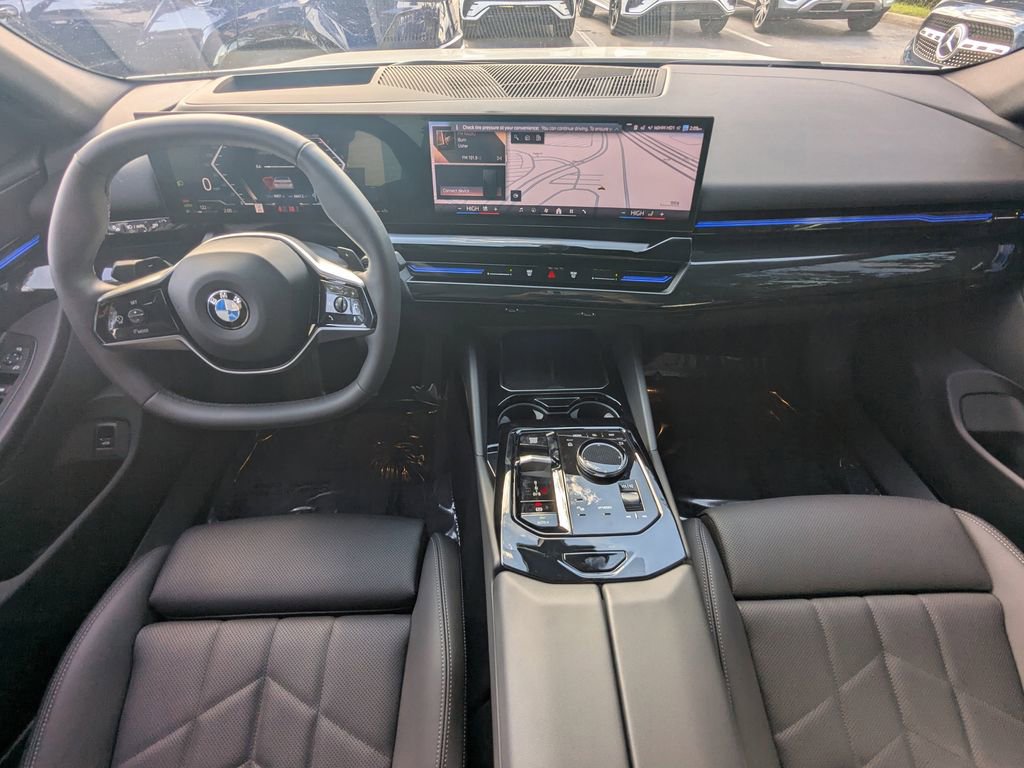 Used 2024 BMW 530i w/ Premium Package image 2