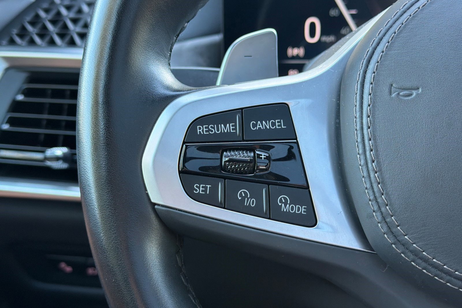 Certified 2024 BMW X5 xDrive40i w/ M Sport Package image 31