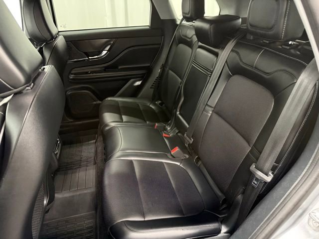 Used 2022 Lincoln Corsair AWD w/ Equipment Group 101A image 22