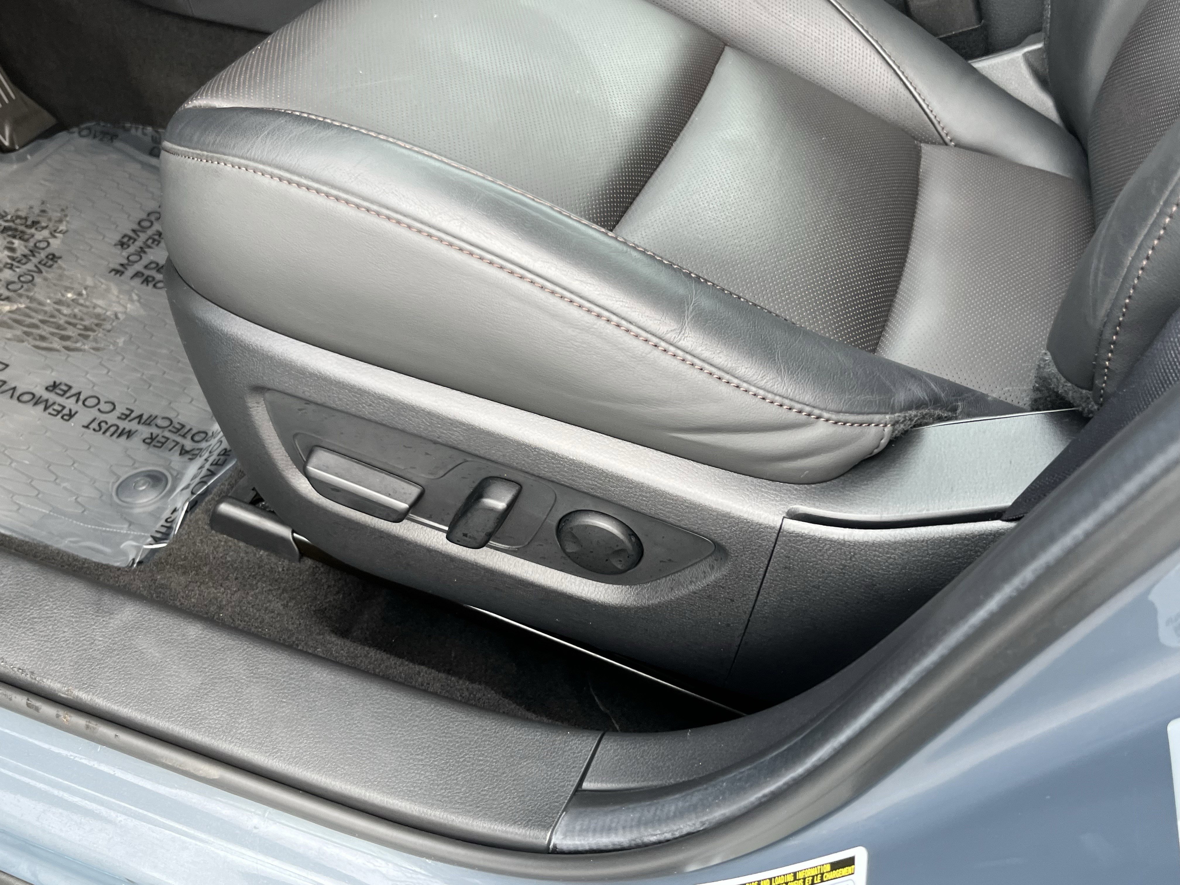 Used 2021 MAZDA CX-30 AWD 2.5 S w/ Premium Package image 16