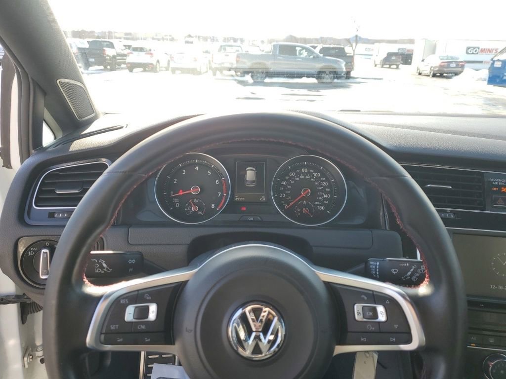 Used 2016 Volkswagen GTI S image 12