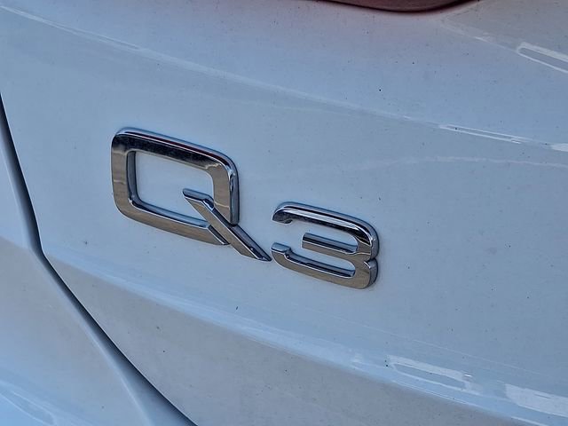 Used 2023 Audi Q3 2.0T Premium AWD/4WD image 13