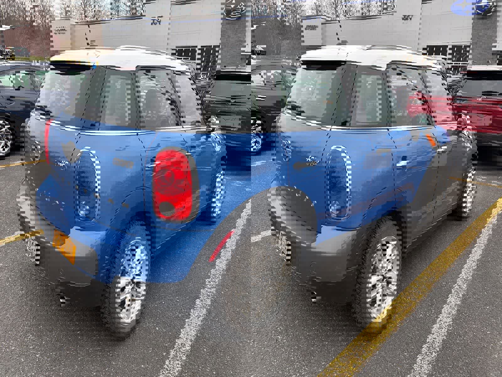 Used 2014 MINI Cooper Countryman image 3