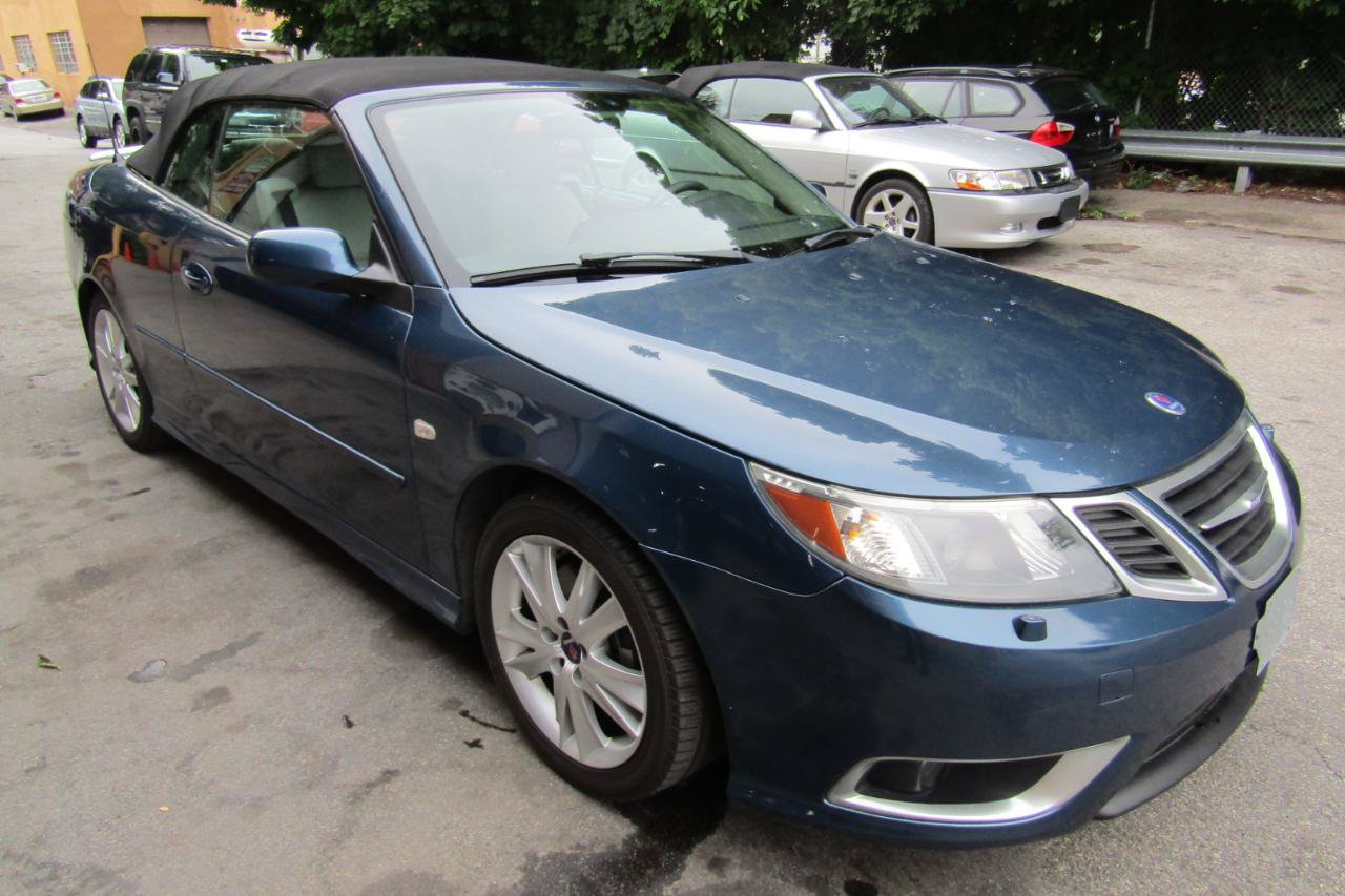 Used 2008 Saab 9-3 Aero w/ Touring Package FWD image 25