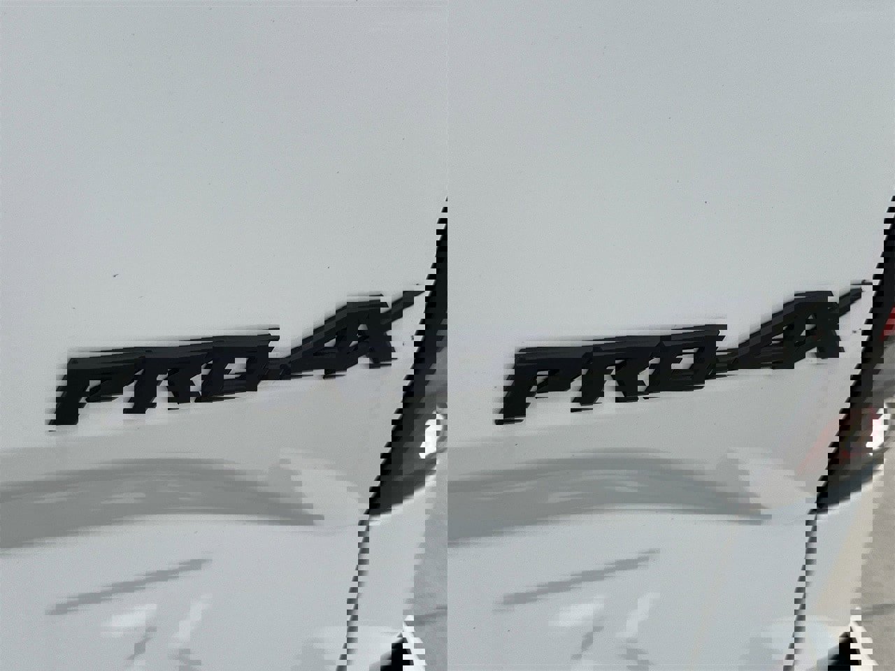 Certified 2023 Nissan Frontier PRO-4X w/ Pro Convenience Package image 6