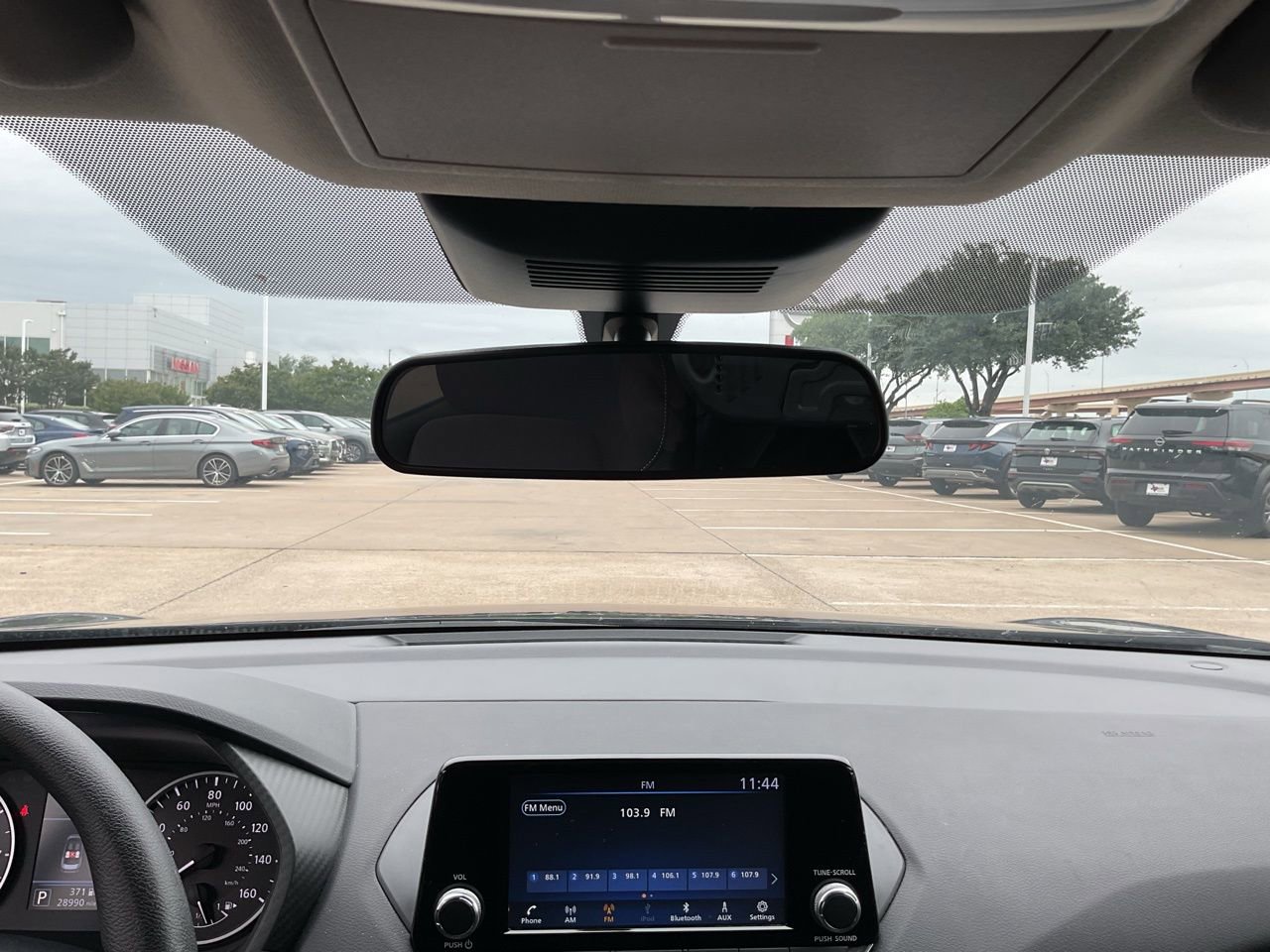 Used 2025 Nissan Sentra S FWD image 16