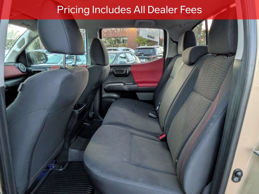 Used 2016 Toyota Tacoma SR5 w/ SR5 Appearance Package (DN) RWD image 15