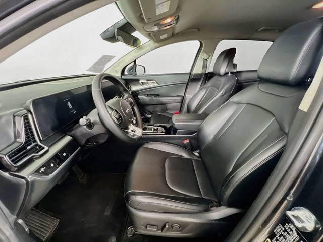 Used 2025 Kia Sportage EX FWD image 10